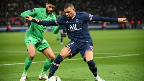 Mbappe nets twice as PSG turn on style against Saint-Etienne
