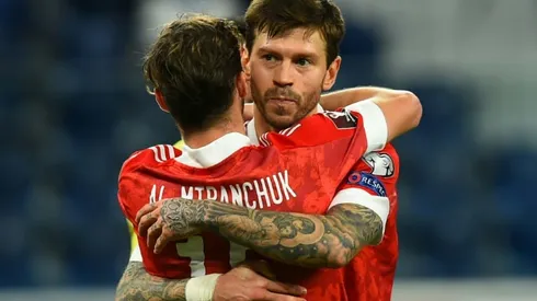 'No to war', says Russian international footballer Smolov