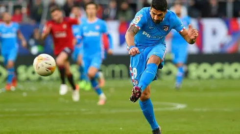 Super Suarez strike gives Atletico win ahead of Man Utd showdown