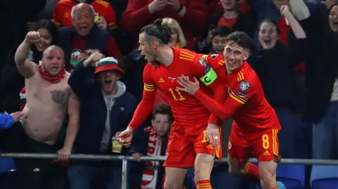 Brilliant Bale double carries Wales into World Cup playoff final