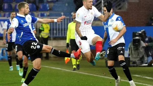 Sevilla held by Alaves as Real Madrid look to extend La Liga lead