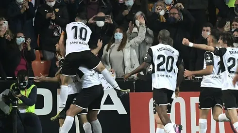 Valencia defeat Athletic Bilbao to reach Copa del Rey final