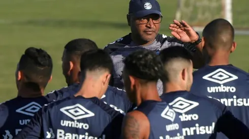 Black coaches all too rare in Brazilian football