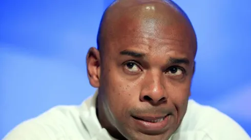 Manchester City captain Fernandinho surprises Guardiola by announcing exit