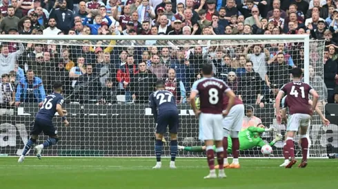 Man City keep title fate in their hands despite Mahrez penalty miss