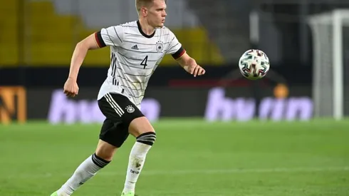 World Cup winner Ginter rejoins hometown club Freiburg