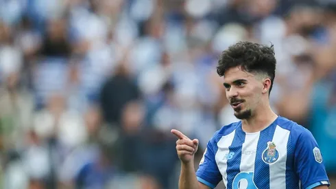 Vitinha joins PSG in club's first off-season signing