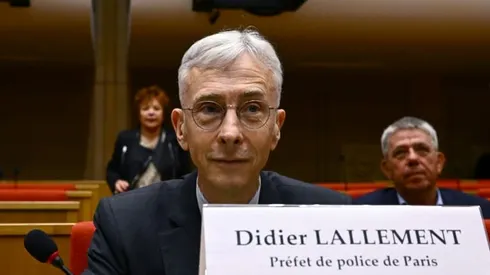 Paris police chief admits security 'failure' at European final