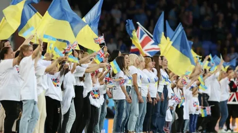 Everton fan gets penalty pay off for Ukraine aid effort
