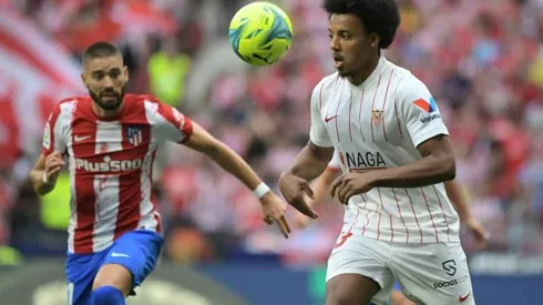 France defender Kounde agrees Barca move