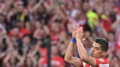 Luis Suarez signs short-term deal to rejoin boyhood club Nacional