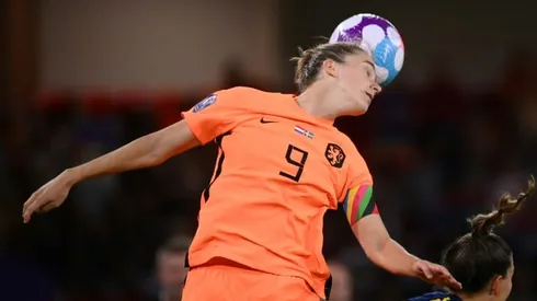 Netherlands 'positive' Miedema will be fit to face France