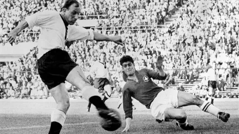 West Germany's 1966 captain and post-war football icon Uwe Seeler dies, aged 85