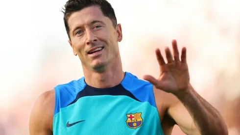 Lewandowski says 'hungry' for success at Barca unveiling