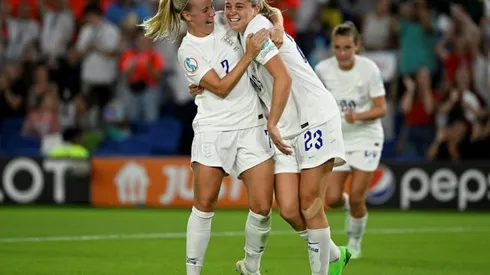 England set Euro record in eight-goal rout of Norway