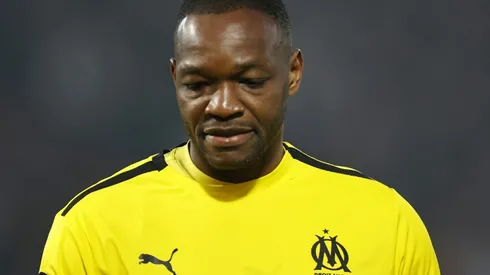 Veteran France keeper Mandanda joins Rennes after Marseille exit