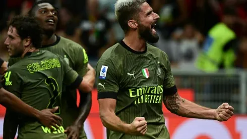 Milan brush aside Bologna, Abraham snatches point on Dybala's Juve return