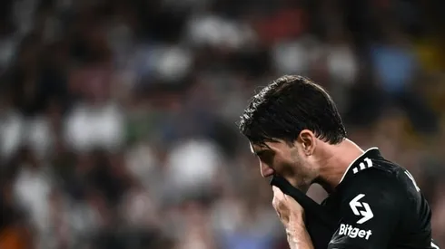 Uninspired Juve held by Samp as Smalling heads Roma past Cremonese