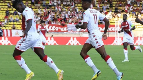 Goalkeeping howler gifts 10-man Monaco draw against Rennes