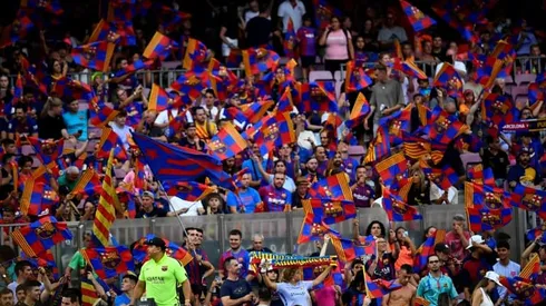 Struggling Barcelona sign 100-mn-euro digital deal