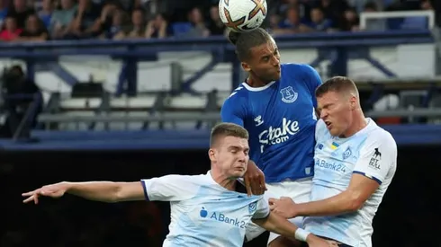 Everton lose Calvert-Lewin to injury for six weeks