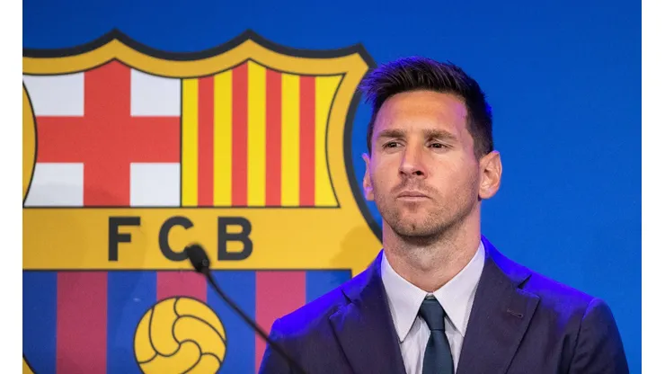 Barcelona VP says Messi return would be 'possible financially'