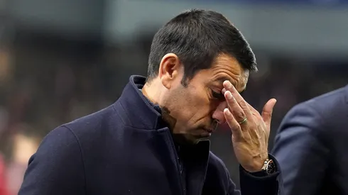 Rangers sack manager Giovanni van Bronckhorst