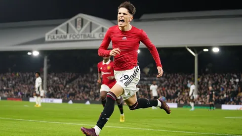 Man United break Fulham hearts with last gasp Garnacho winner