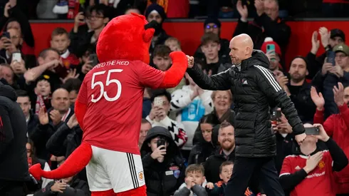Ten Hag says Man United changing owners would be good