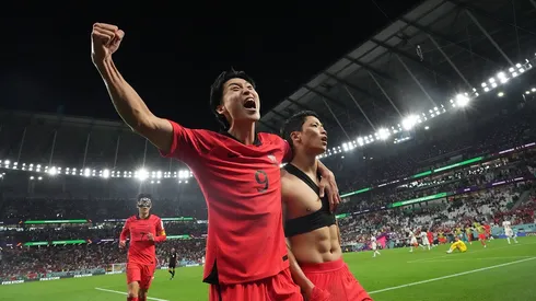 South Korea qualifies for knockout round in frantic finish