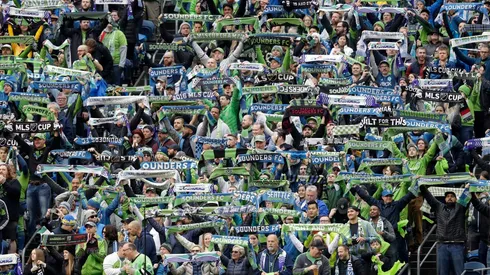 Is Extreme Partisanship Bad For Football?