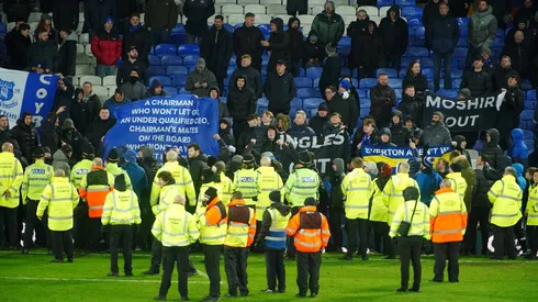 Everton lose again as fans demand change