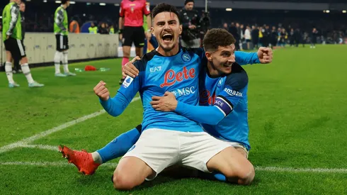 Napoli crush Juventus to extend huge Serie A lead