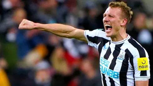 Premier League 2-horse race one of several interesting storylines