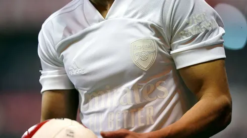 Arsenal unveils special all-white shirt for good cause