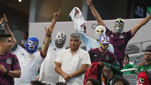 Mexico attendance in the US greater than US teams