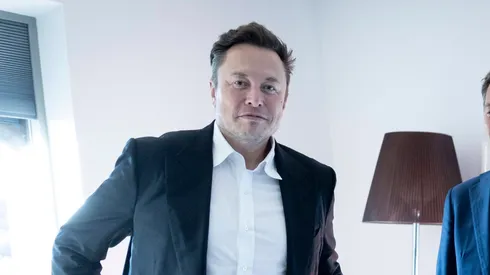 Elon Musk may be interested in Man United bid, says report