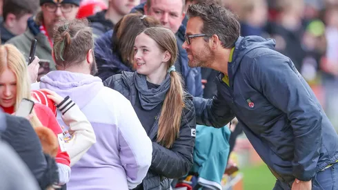 Wrexham Women smash record for biggest Welsh crowd