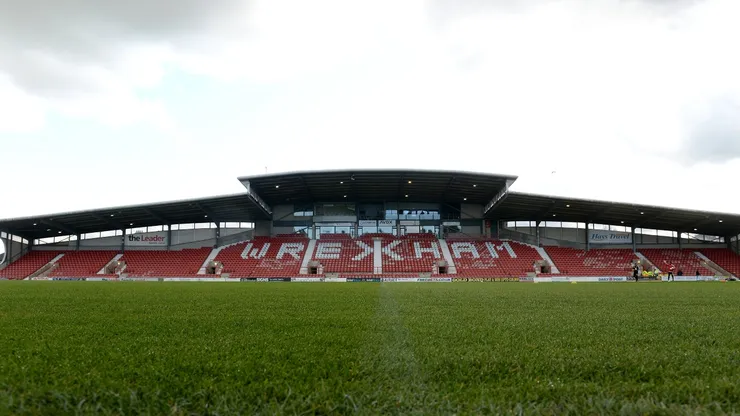 Wrexham free tickets campaign hits 4,000 seats provided