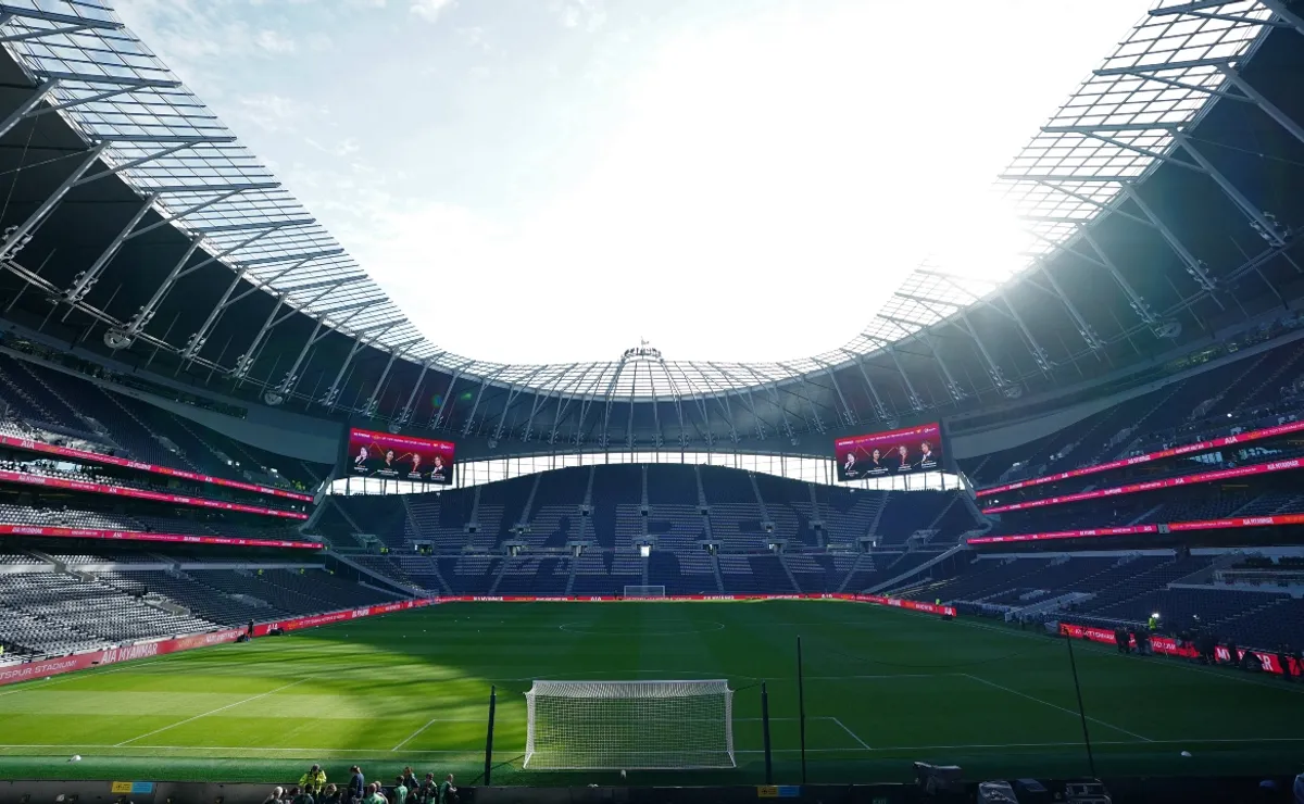 Tottenham breaches license by adding extra Beyonce show