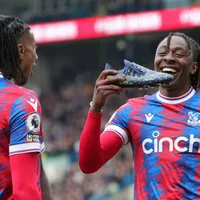 Eberechi Eze makes the most of his first customized boot