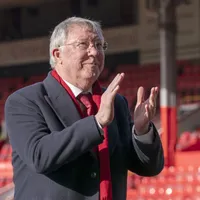 Sir Alex Ferguson to receive European cup medal after 40 years