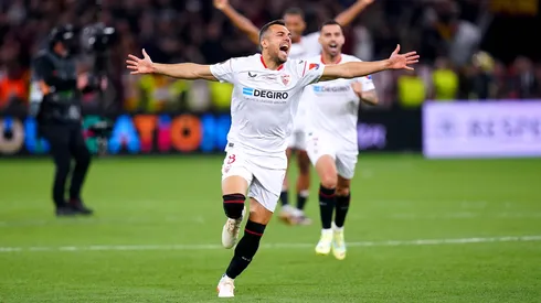 Sevilla tops Roma in dramatic fashion to win Europa League title