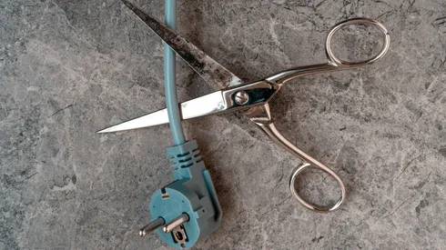 US cable subscriptions hit lowest number in over 30 years