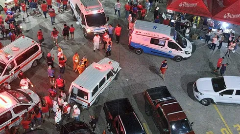 El Salvador game abandoned after stadium crush kills at least 12
