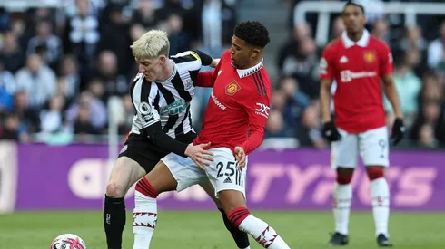 Man Utd and Newcastle close to Champions League qualification