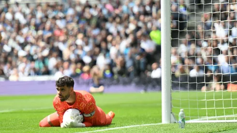 Brentford set asking price of £40m for goalkeeper David Raya