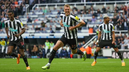 Newcastle smashes Brighton to approach UCL qualification