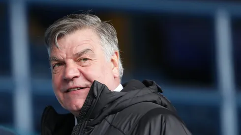 Leeds call on Sam Allardyce to rescue club from relegation