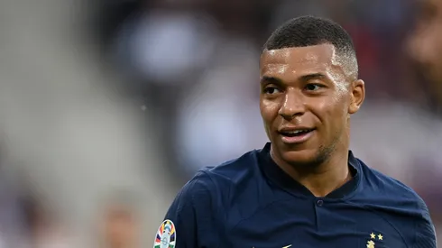 Saudi club prepares record fee for one season of Kylian Mbappe